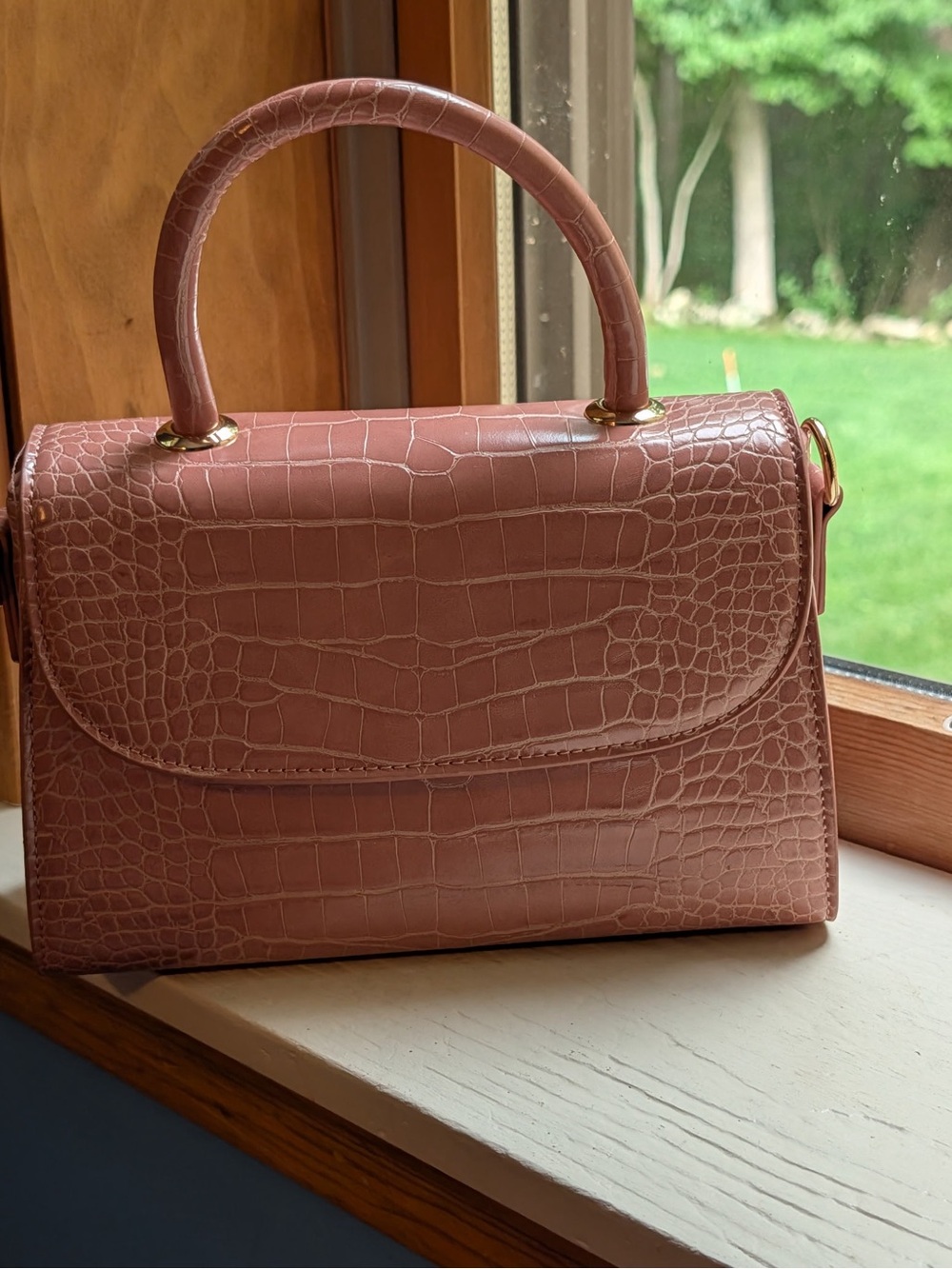 Elegant Croc-Embossed Top-Handle Bag